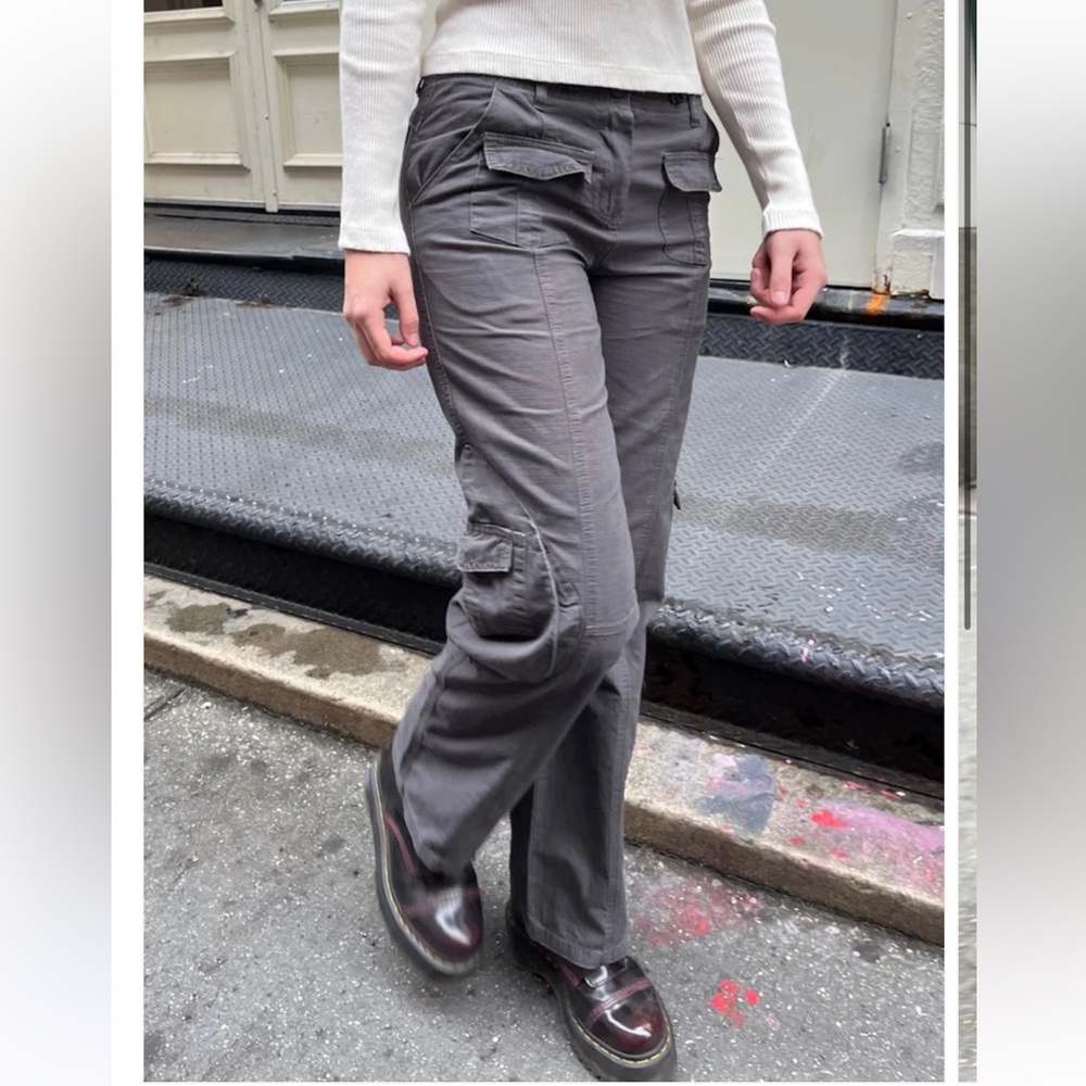 Brandy Melville Kim Cargo Pants